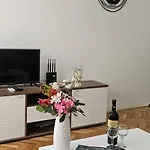 Mn One Bedroom Apartment