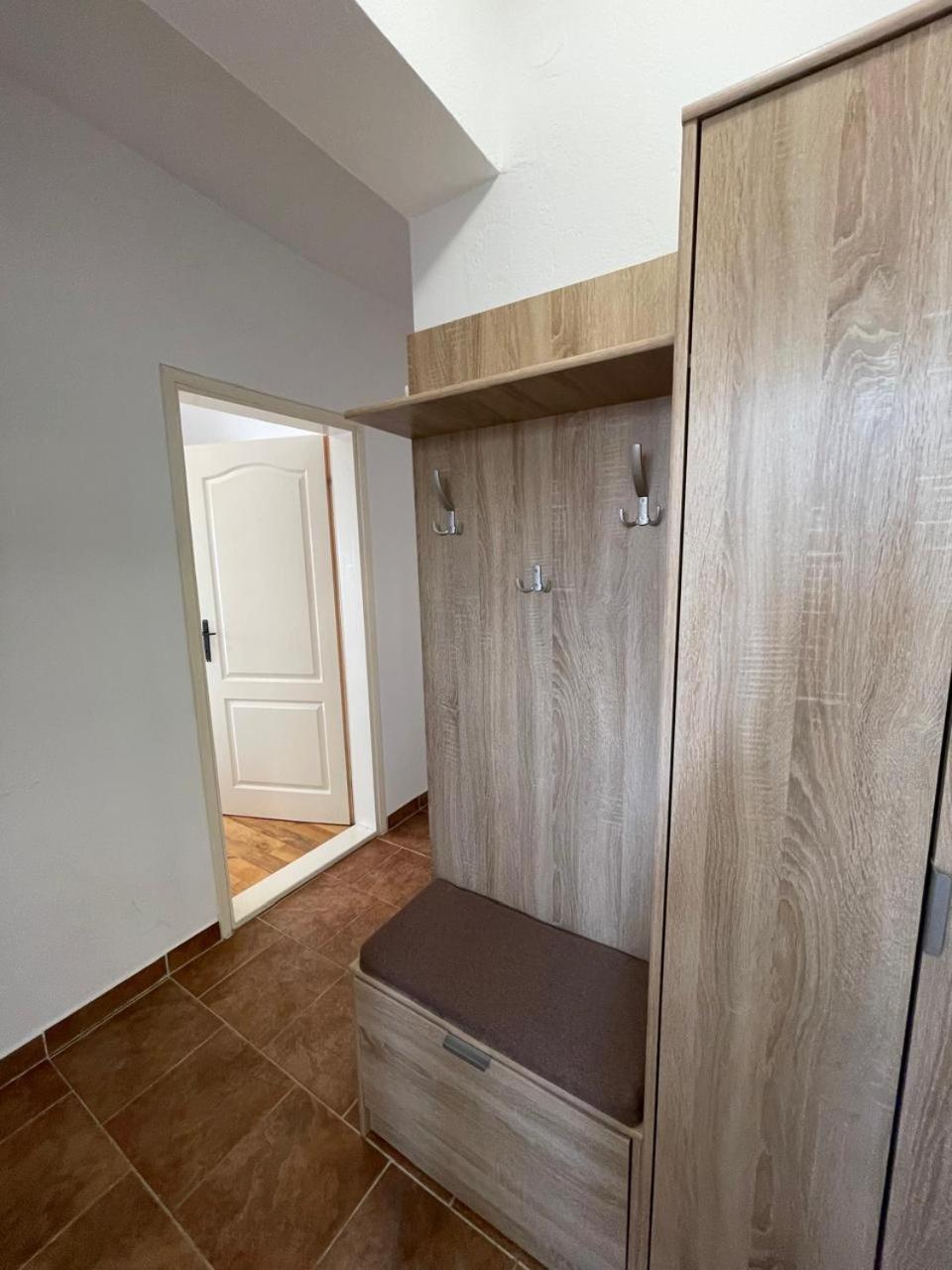 Mn One Bedroom Apartment Budva
